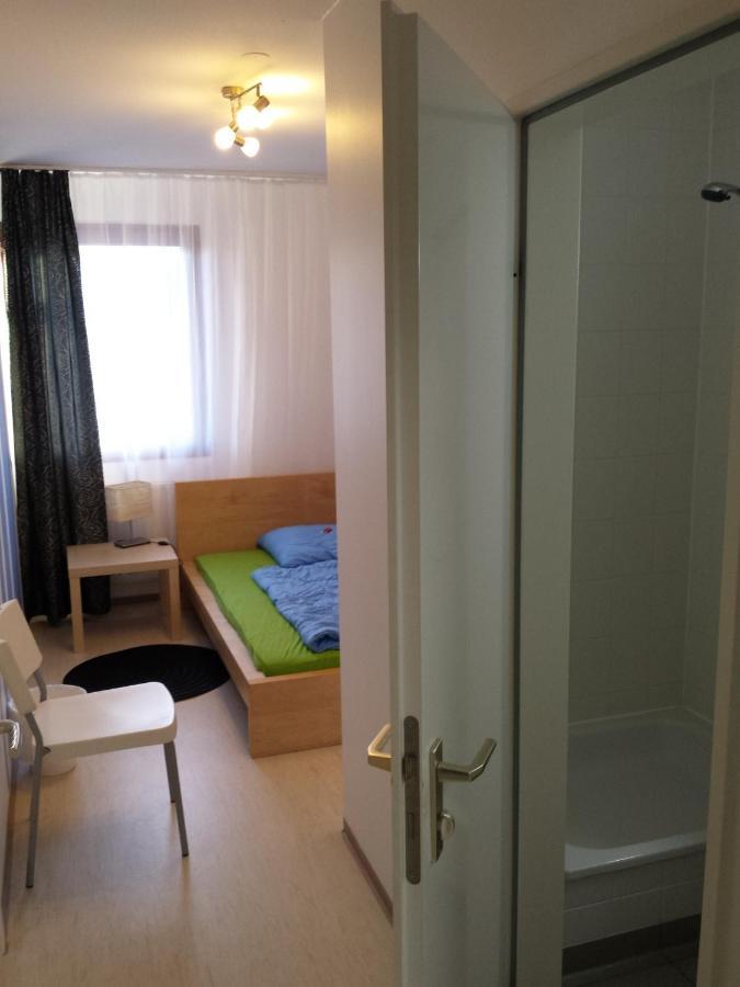 Jugendgastehaus Lichterfelde Vandrerhjem Berlin Eksteriør bilde
