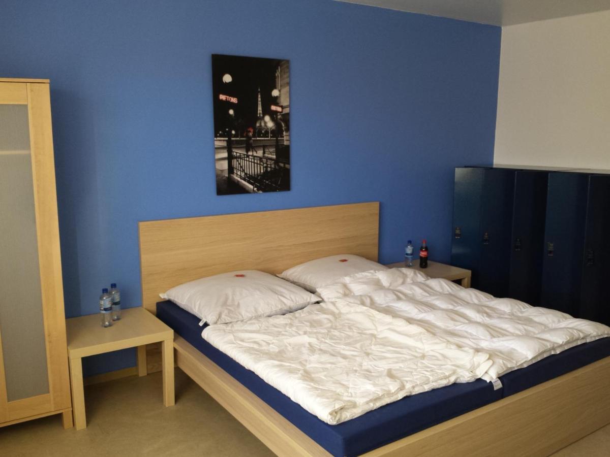 Jugendgastehaus Lichterfelde Vandrerhjem Berlin Eksteriør bilde